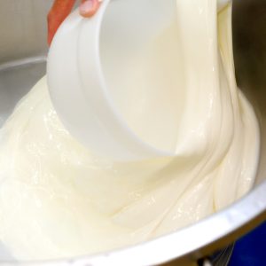 Stabilized Whipped Creams: Light, Clean, and Delivery-Safe